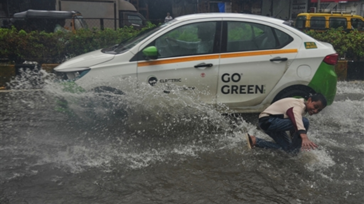 Mumbai Rains (2)