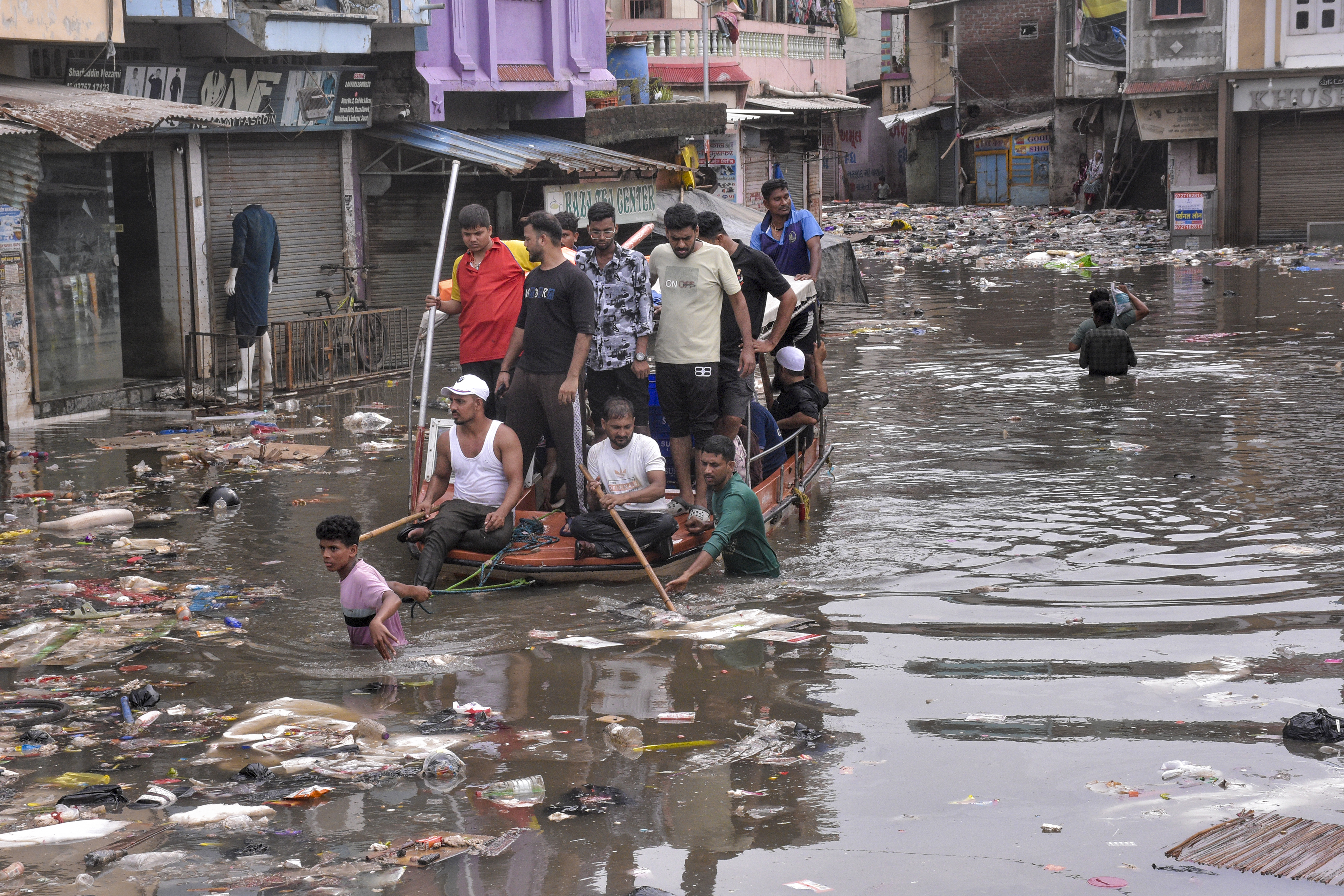 Surat Rain