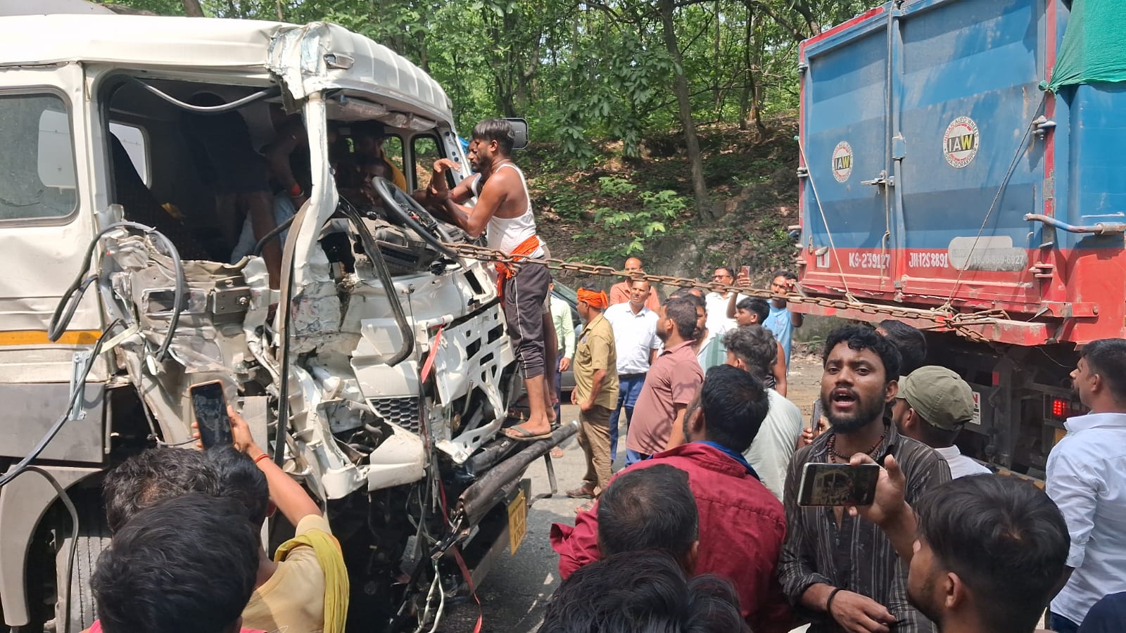 Koderma accident 3