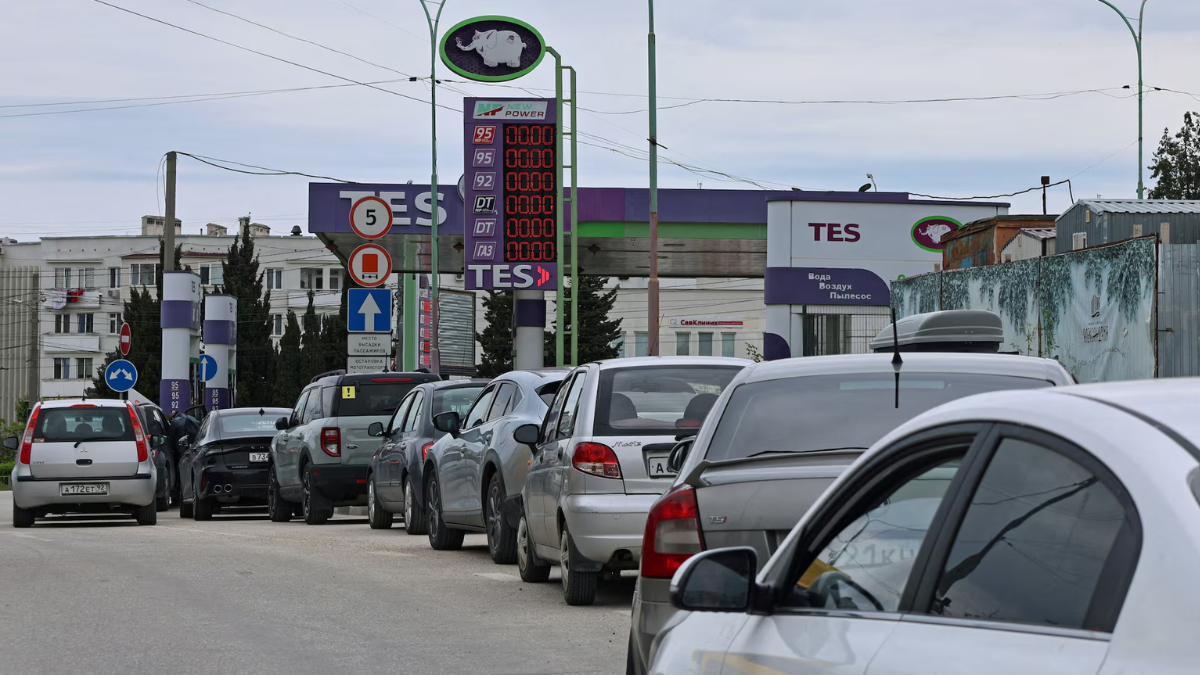 russian fuel station news
