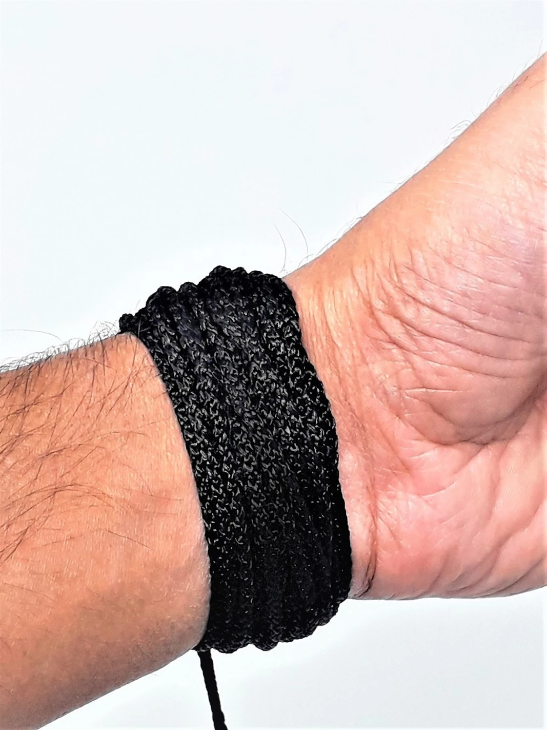 vedroopam-sacred-thread-black-kala-puja-dhaga-for-nazar-suraksha-original-imafy8u5tfqzxnmm