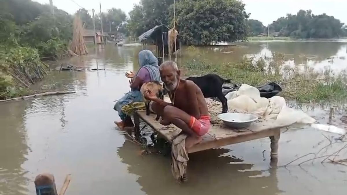 bihar Flood (1)