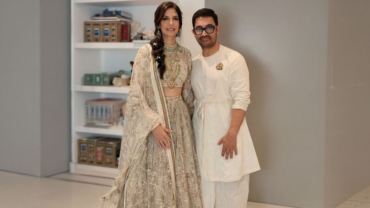 Aamir (37)