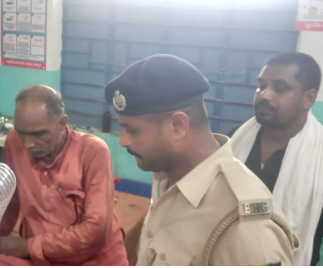 Bhagalpur Land Dispute Lady CO Police Attacked 9 Injured (1)
