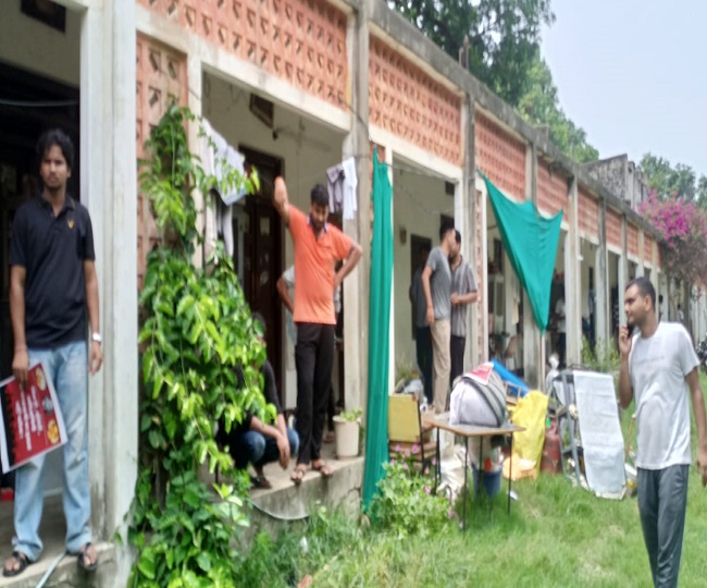 Allahabad University Pant Hostel Students