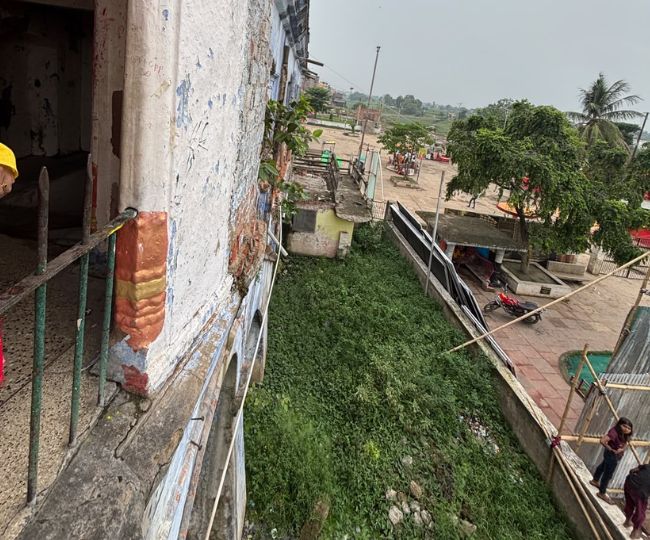 Bhagalpur Budhanath Temple Neglect Before Sawan Mela (12)
