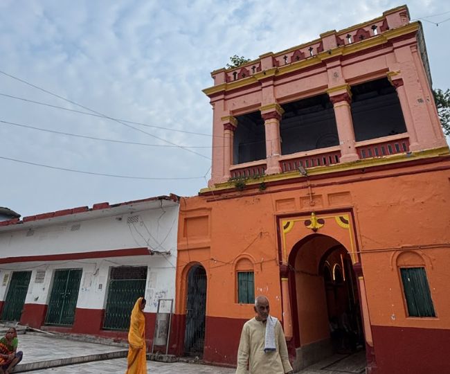 Bhagalpur Budhanath Temple Neglect Before Sawan Mela (9)