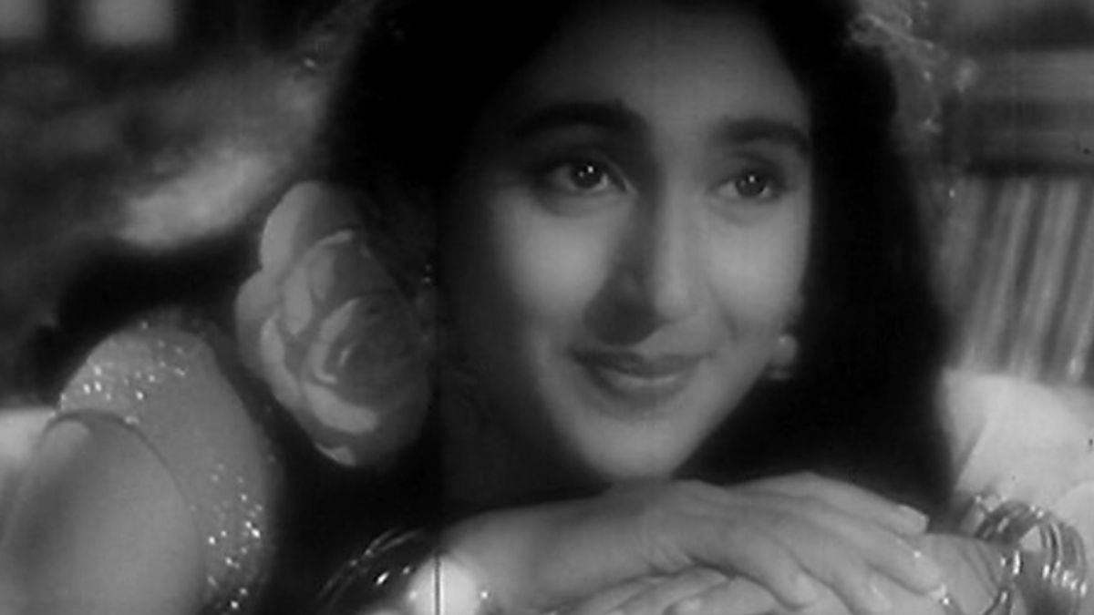 nutan (3)