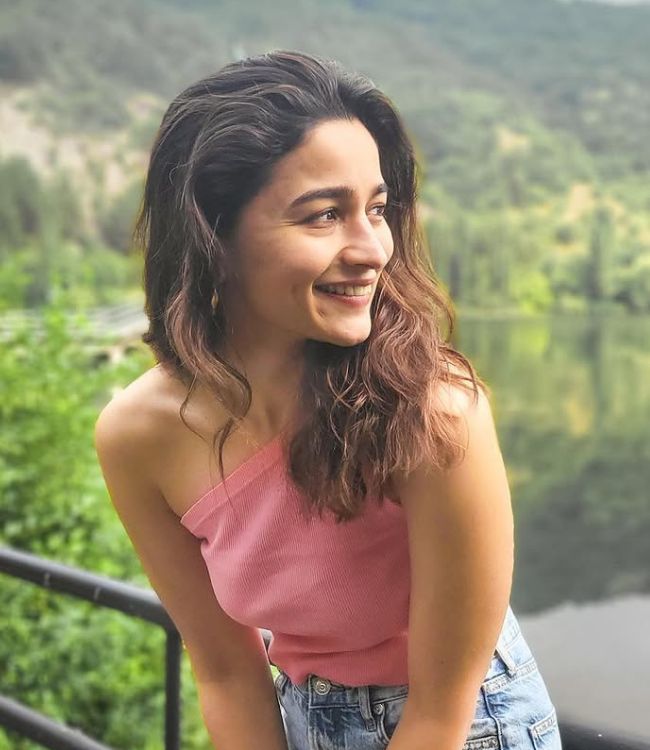 Alia Bhatt (4)