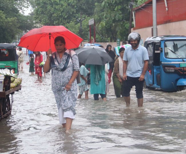 People Face Problem due to rain