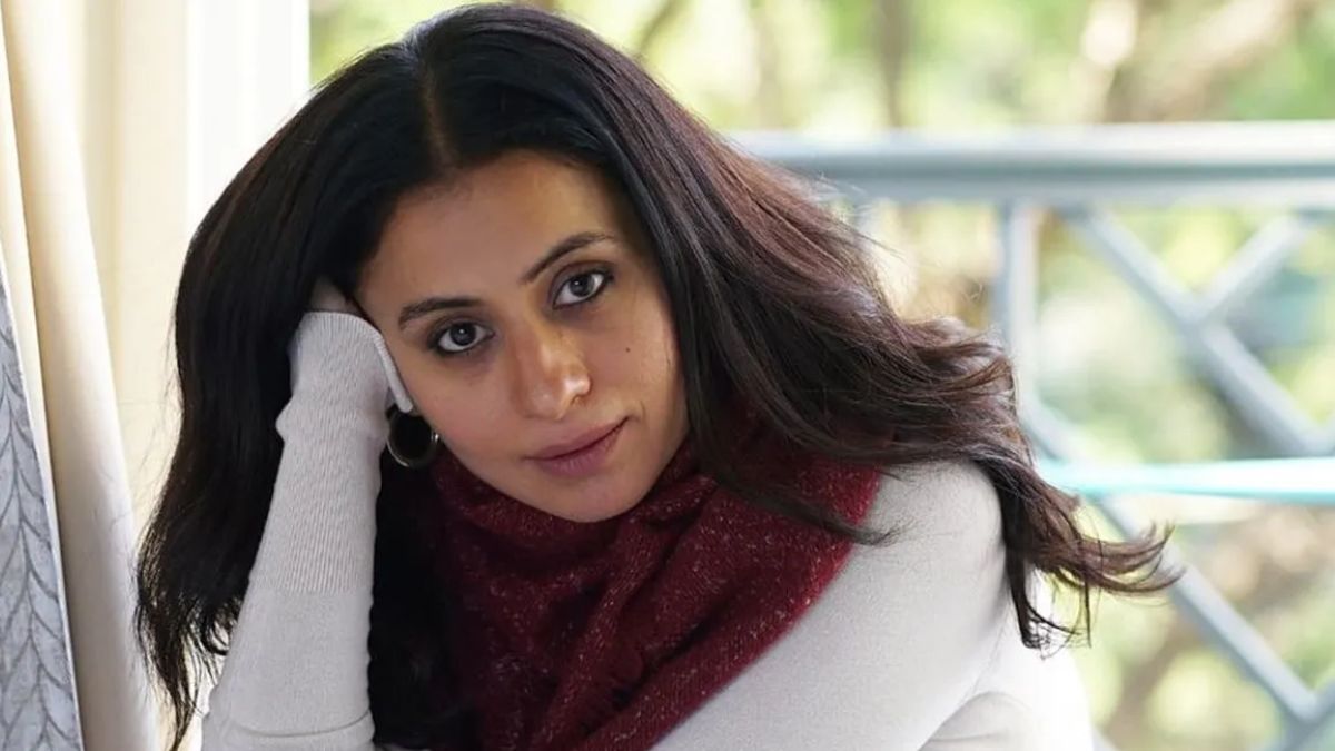 Rasika Dugal (2)