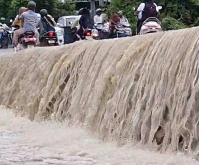 waterlogging roads in doon