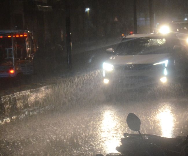 rain in agra small image