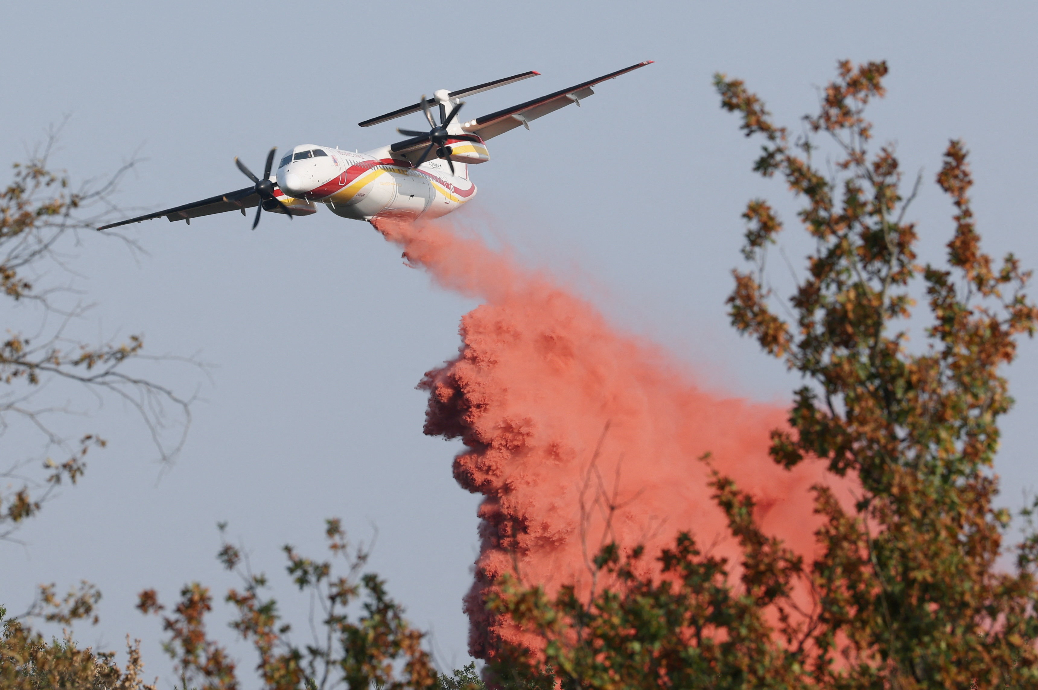 EUROPE-WEATHER-FRANCE-WILDFIRE 2