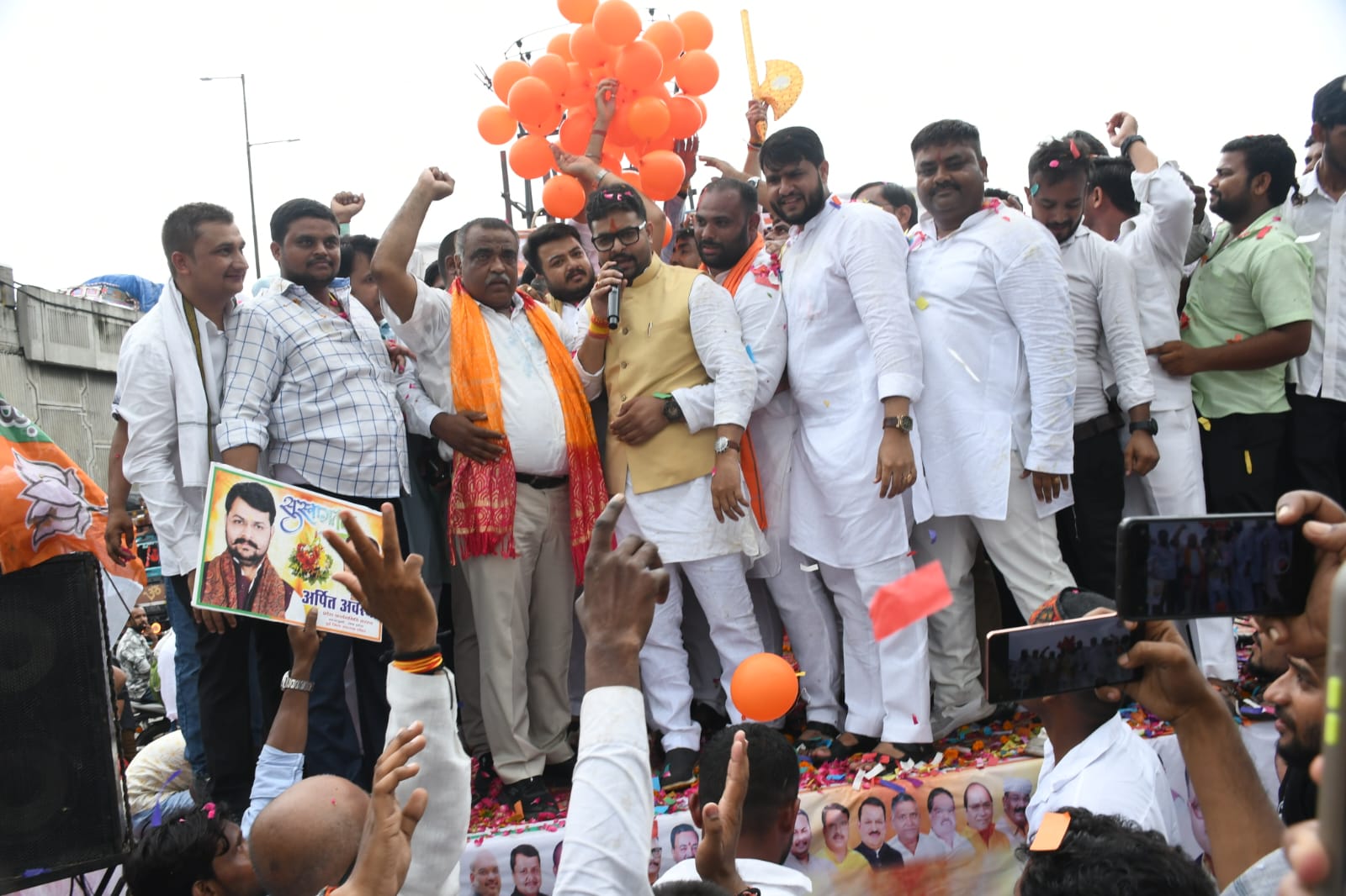kanpur choked by traffic during bjp yuva morcha up president rohit mishra kanpur choked by traffic during bjp yuva morcha up president rohit mishra