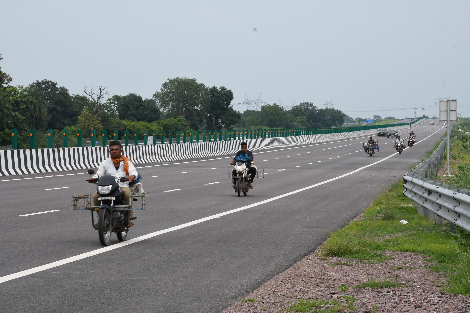 Lucknow Kanpur Expressway Damaged