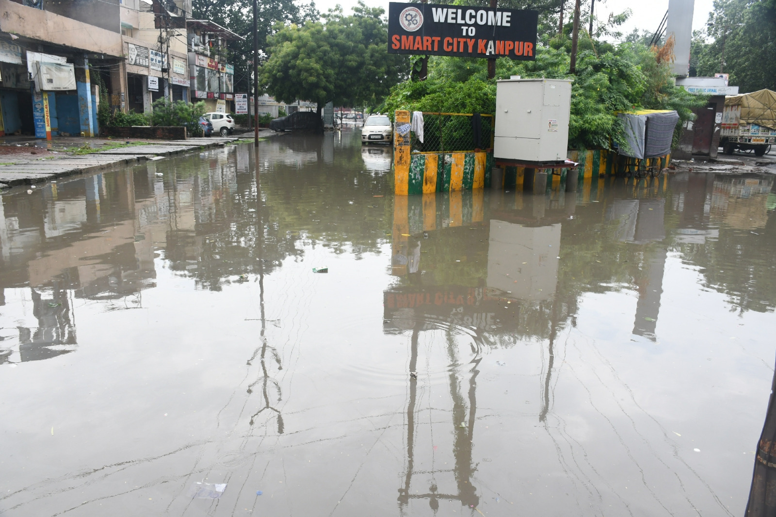 Kanpur Heavy Rain Waterlogging
