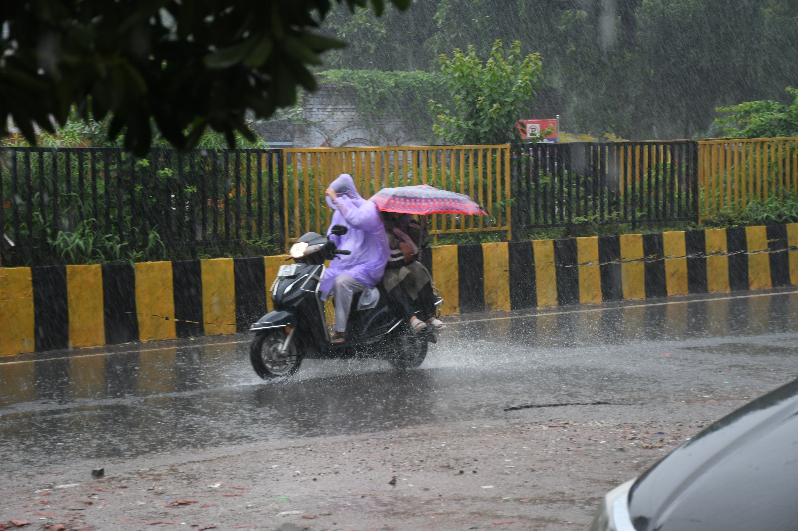 Kanpur Heavy Rain Waterlogging