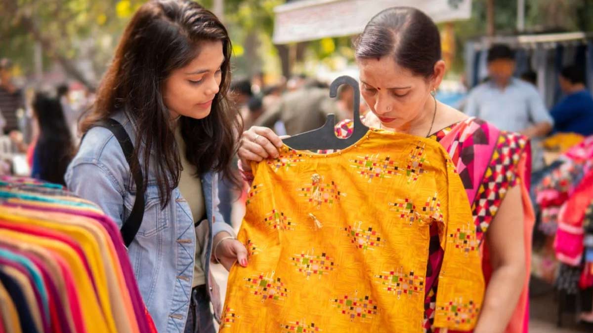 Shopping Market in Delhi